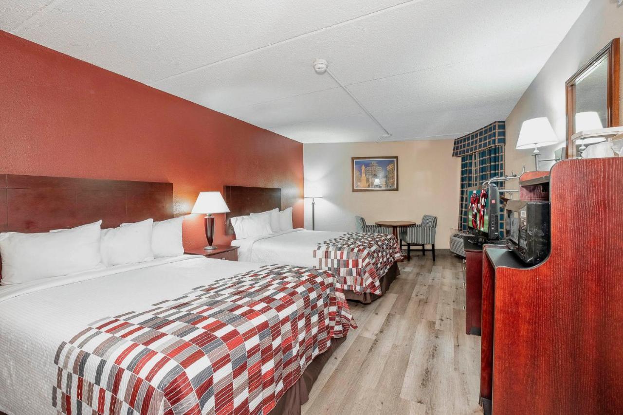 Red Roof Inn & Suites Macon Exteriör bild