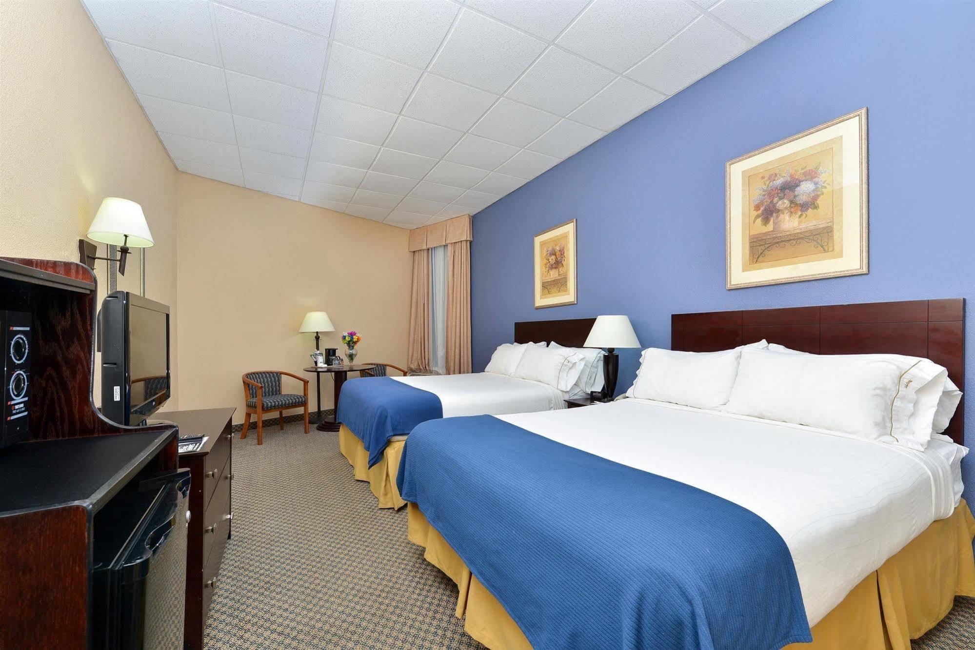 Red Roof Inn & Suites Macon Exteriör bild